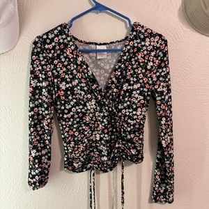 BLACK LONG SLEEVE CROP